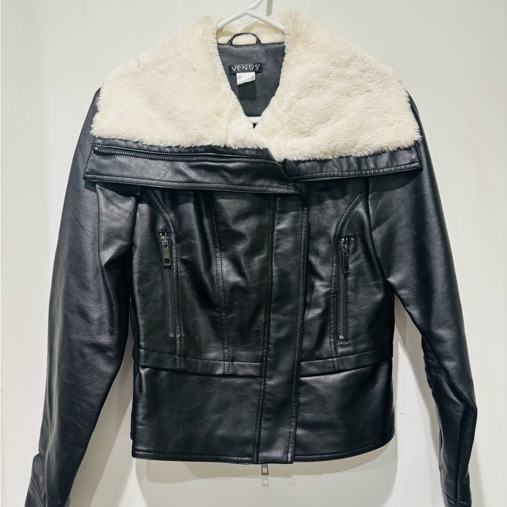 VENUS Black Faux Leather Jacket with Cream Faux Fur Collar